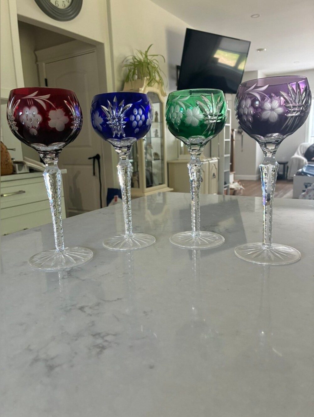 Four Beautiful Vintage Cut To Clear Long Stem Hock Crystal Wine Glasses ✨️
